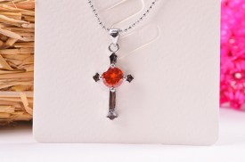 Collar con cruz chic (2).jpg